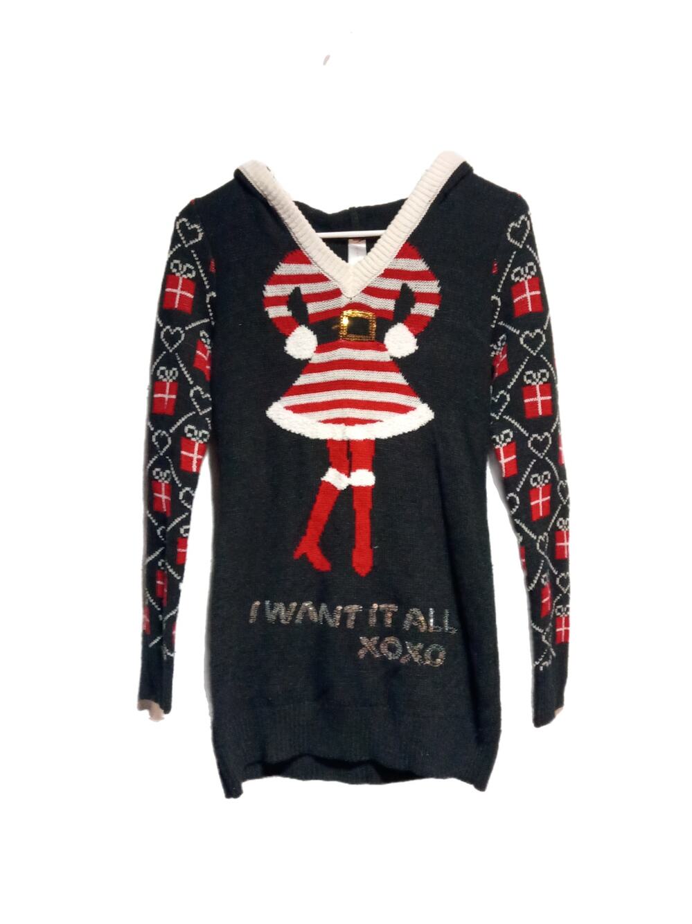 No Boundaries Juniors Christmas Sweater Size XS